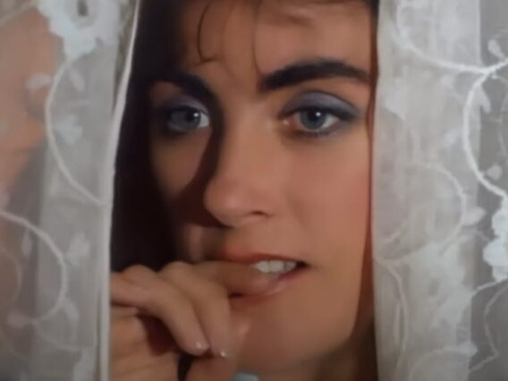 Laura Branigan – Self Control (Official Music Video)