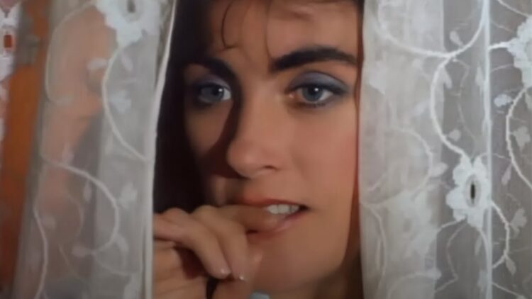 Laura Branigan – Self Control (Official Music Video)