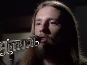 America – A Horse With No Name
