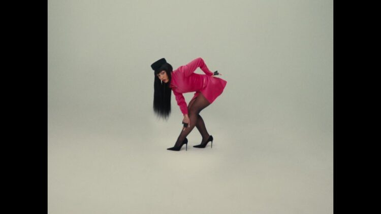 Doja Cat – Gorgeous (Official Video)