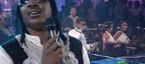 Stevie Wonder – I Just Called To Say I Love You (Live in London, 1995)