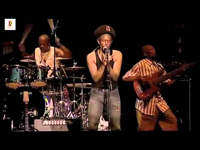 Eddy Grant –  Electric Avenue (Live in Cape Town)