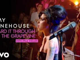 I Heard It Through The Grapevine (Live On Jools Holland Hootenanny / 2006)