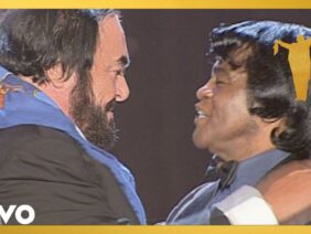 Luciano Pavarotti, James Brown – Its A Mans Mans Mans World (Official Live Performance Video)