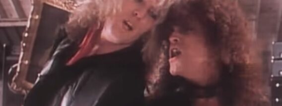 RATT – Round And Round (Official Music Video)