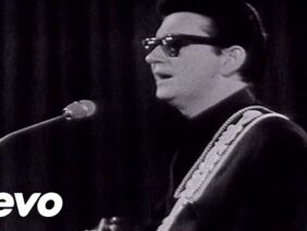 Roy Orbison – Oh, Pretty Woman