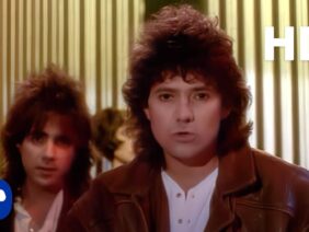 Starship – Nothings Gonna Stop Us Now (Official Music Video) [HD]