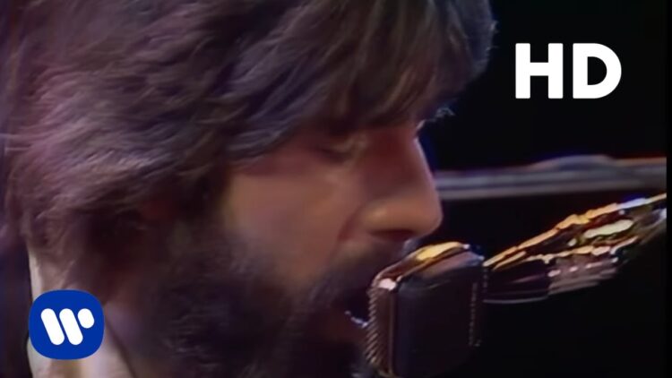 The Doobie Brothers – What A Fool Believes (Official Music Video) [HD]