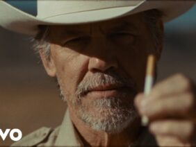 Chris Stapleton – White Horse (Official Music Video)