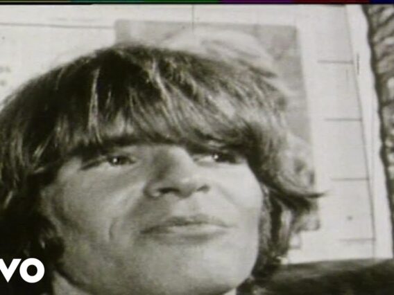 Creedence Clearwater Revival – Lookin Out My Back Door