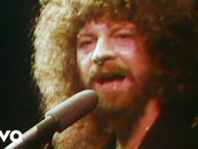 Electric Light Orchestra – Mr. Blue Sky (Official Video)