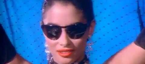 Prince and the Revolution – Kiss (Official Music Video)