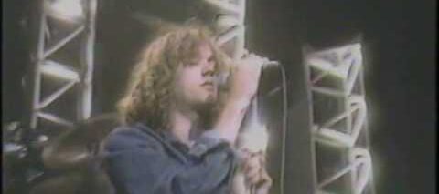 R.E.M. – Sitting Still