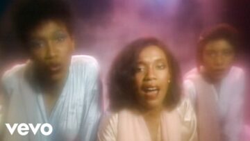 The Pointer Sisters – Slow Hand (Official Video)