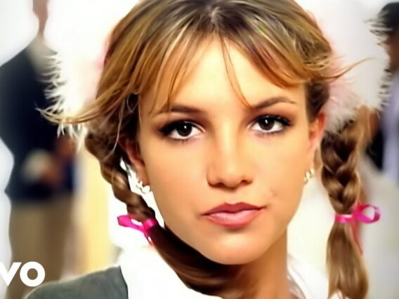 Britney Spears – …Baby One More Time (Official Video)