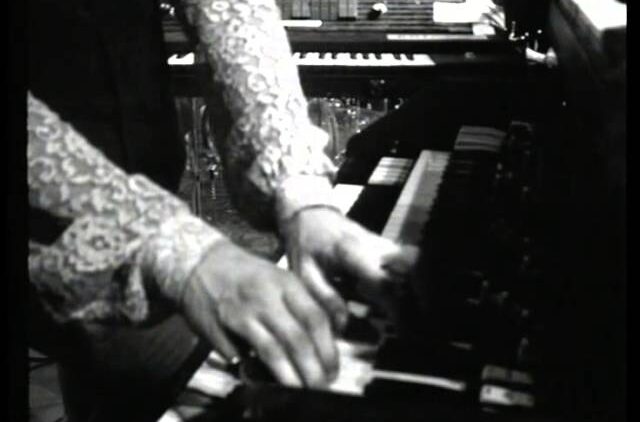 Iron Butterfly – 1971-04-16 – In-a-Gadda-Da-Vida