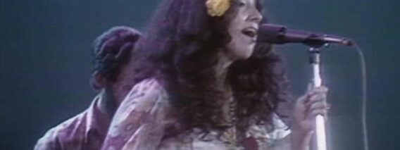 Maria Muldaur – Midnight at the Oasis (Live)