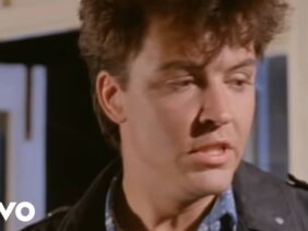 Paul Young – Come Back and Stay (Official Video)
