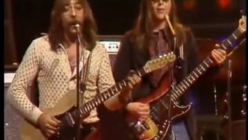 STEELY DAN – Reeling in the Years (live)