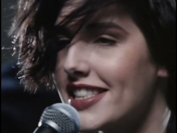 Texas – I Dont Want A Lover (Official 1989 Music Video)