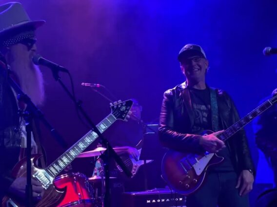 Billy Gibbons birthday bash w/ Joe Bonamassa – Blues Deluxe – Live The Troubadour 12/20/25