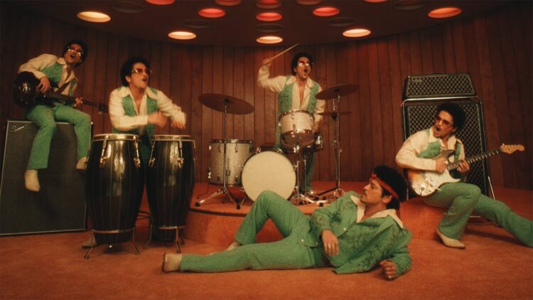 Bruno Mars – I Just Might [Official Music Video]