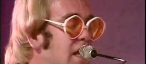 Elton John – Crocodile Rock