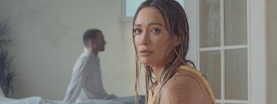 Hilary Duff – Roommates (Official Video)