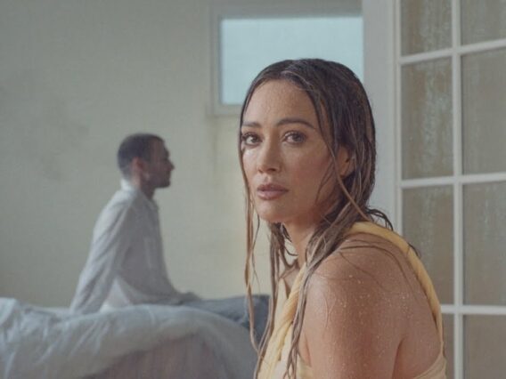 Hilary Duff – Roommates (Official Video)