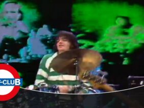 Manassas (feat. Stephen Stills) – 14 – Jet Set (1972)