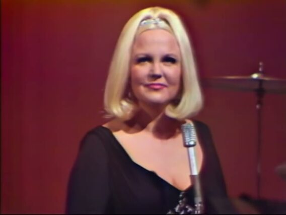 Peggy Lee – Fever – 1967