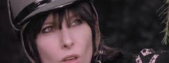 Pretenders – Dont Get Me Wrong (Official Music Video)