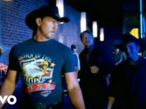 Trace Adkins – Honky Tonk Badonkadonk