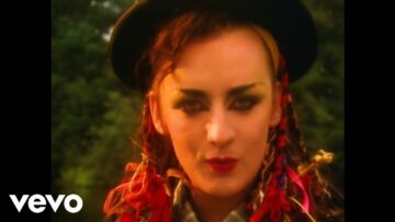 Culture Club – Karma Chameleon (Official Music Video)