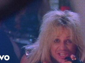Mötley Crüe – Girls Girls Girls (Official Music Video)