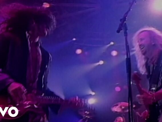 Aerosmith – Crazy (Official Music Video)