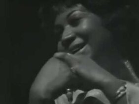 Aretha Franklin – (You Make Me Feel Like A) Natural Woman – 5/2/1968 (Official)