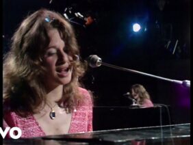 Carole King – Will You Love Me Tomorrow? (BBC In Concert, February 10, 1971)