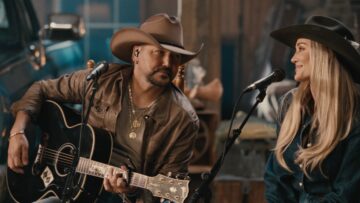 Jason Aldean and Brittany Aldean – Easier Gone (Fireside Sessions)