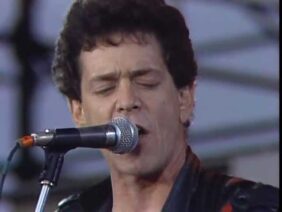 Lou Reed – A Walk On The Wild Side (Live at Farm Aid 1985)