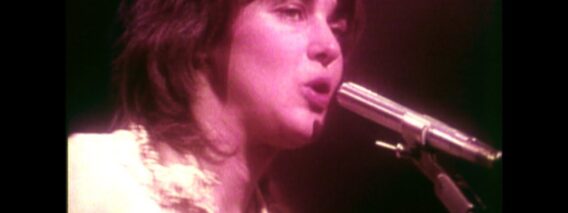 Suzi Quatro – Tear Me Apart (Official Music Video)