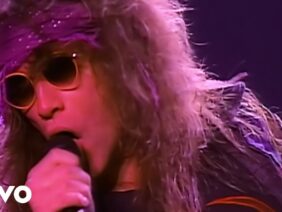 Bon Jovi – Lay Your Hands On Me