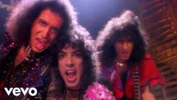 Kiss – Tears Are Falling