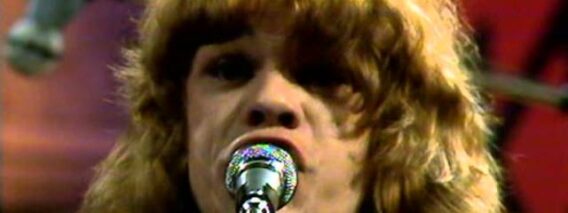New York Dolls – Looking For A Kiss