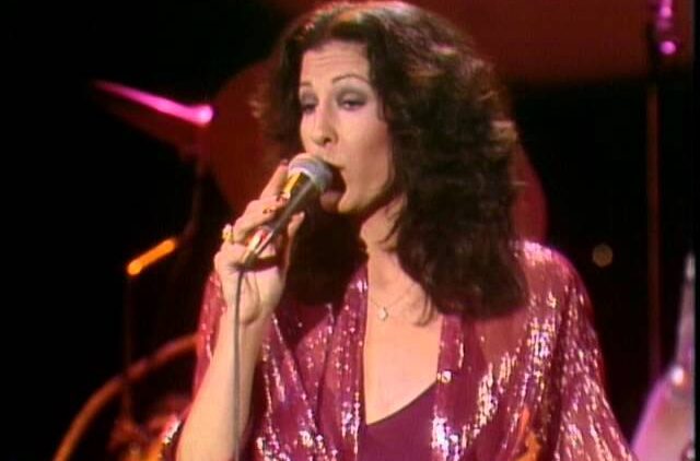 Rita Coolidge – (Your Love Has Lifted Me) Higher And Higher (1977)