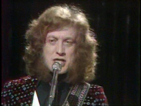 Slade – How Does It Feel? (1975)