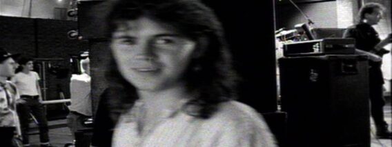 Cutting Crew – (I Just) Died In Your Arms (Official Music Video)