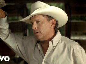 George Strait – Troubadour (Official Music Video – Closed Captioned)