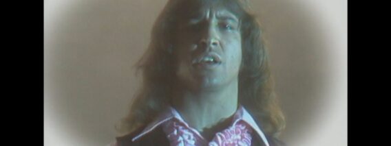 Kansas – Dust in the Wind (Official Video)