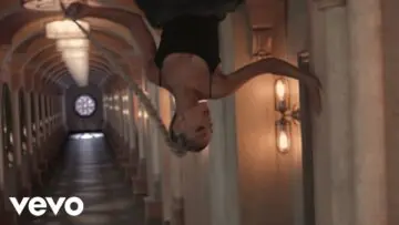 Ariana Grande – no tears left to cry (Official Video)